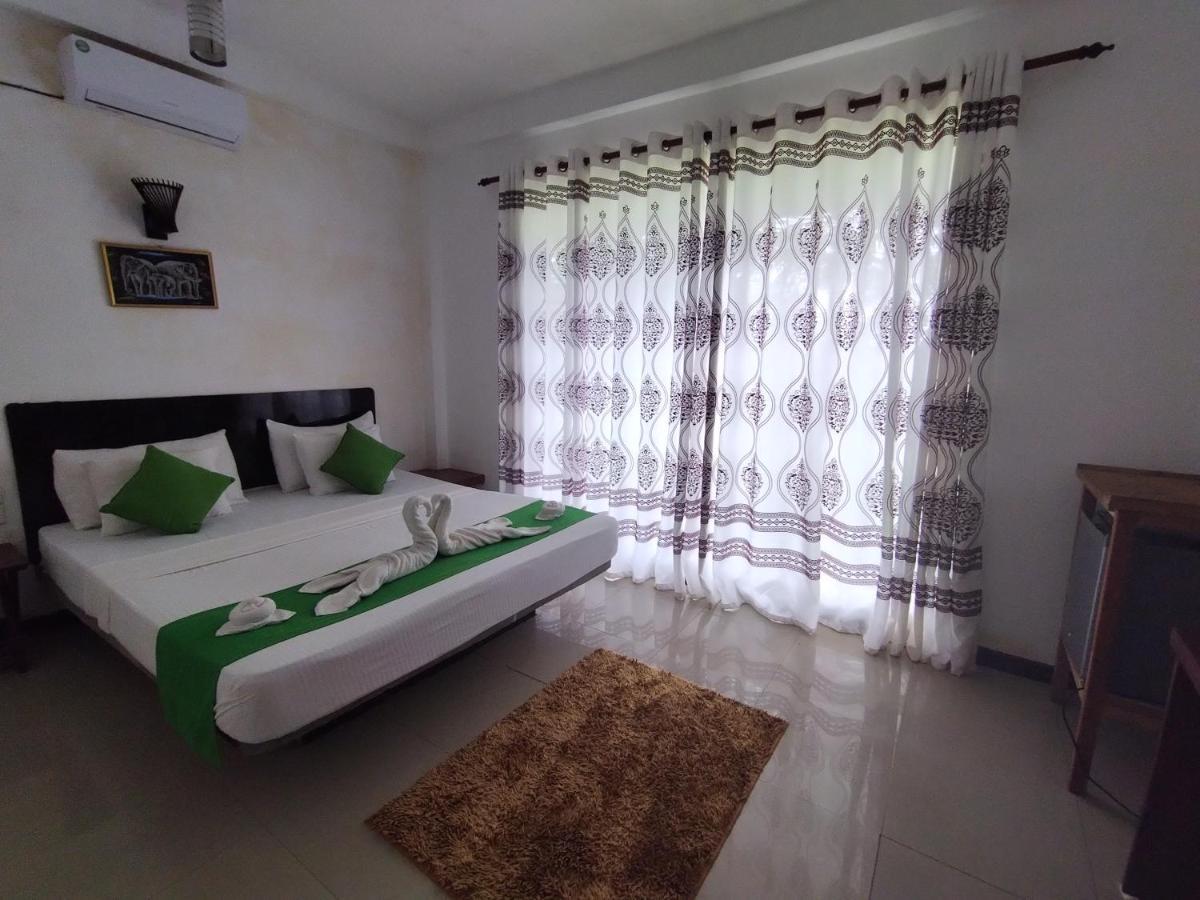 Hotel Village Mango Yala