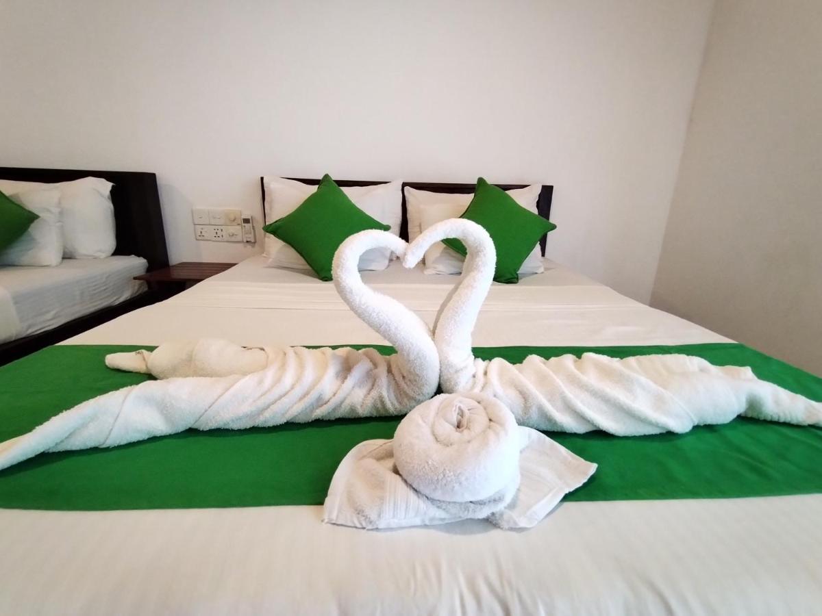 Village Mango Yala Hotel