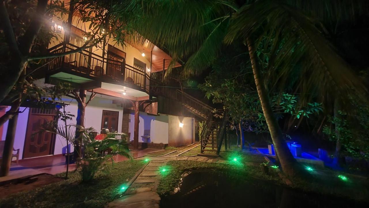 Village Mango Yala Hotel *